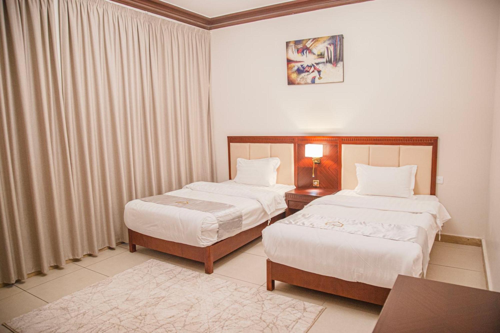 Orans Suites 2 DDjeddah Extérieur photo