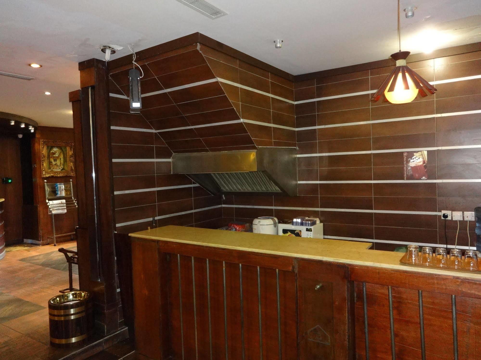 Orans Suites 2 DDjeddah Extérieur photo